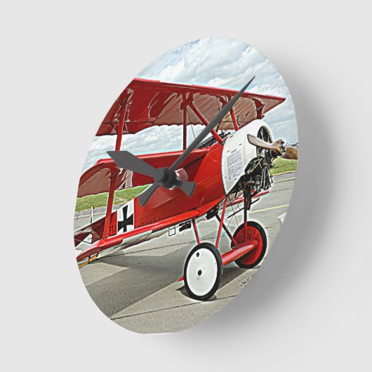 Red Barons Triplane Runde Wanduhr (Winkel)