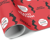 Red Baseball Ball Player Kinder Name Geburtstag Geschenkpapier (Rolleneckpunkt)