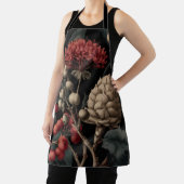 Red Berries and Exotic Seed Pods on Black Schürze (InSitu)