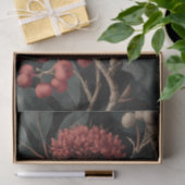 Red Berries and Exotic Seed Pods on Black Seidenpapier (Geschenk)