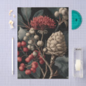 Red Berries and Exotic Seed Pods on Black Seidenpapier (Handwerk)