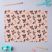 Red berries and holly on pink seidenpapier (Basteln)