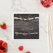 Red Berries Branches & Lights Rustic Holiday Party Serviette (Beispiel)