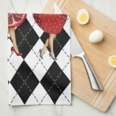 Red Berries Cartoon Ladys on Black & White Plaid Geschirrtuch (Viertel Falte)