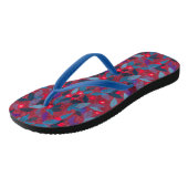 Red Berries Minimal floral Muster Einfache Botanik Badesandalen (Schrägansicht)