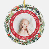 Red Berries Pine Needle Wreath Baby 1. Weihnachten Keramik Ornament (Hinten)