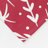 Red Berry Bliss Fleece Blanket (Ecke)