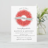 Red Berry Wreath Weihnachtsdusche Einladung (Stehend Vorderseite)