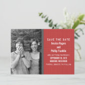 Red Binary Code Foto Save the Date einladen Einladung (Stehend Vorderseite)