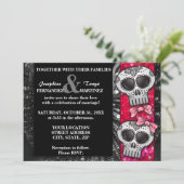 Red Black and White Sugar Skull Wedding Glitzer Einladung (Stehend Vorderseite)