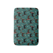 Red & Black Dobermans in Scarves Wintermuster Badematte (Vorderseite Vertikal)