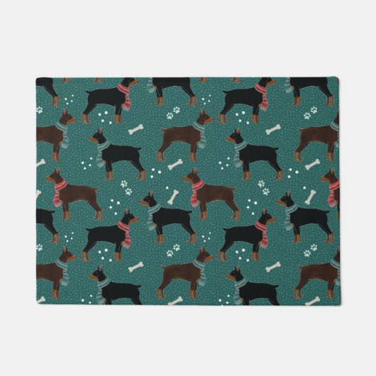 Red & Black Dobermans in Scarves Wintermuster Fußmatte (Vorderseite)