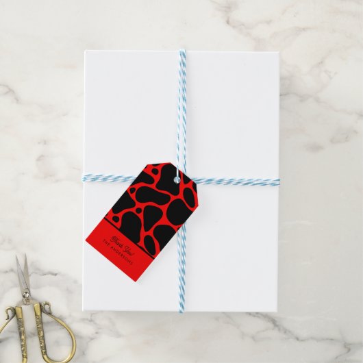 Red & Black Giraffe Muster Geschenkanhänger (Mit Garn)