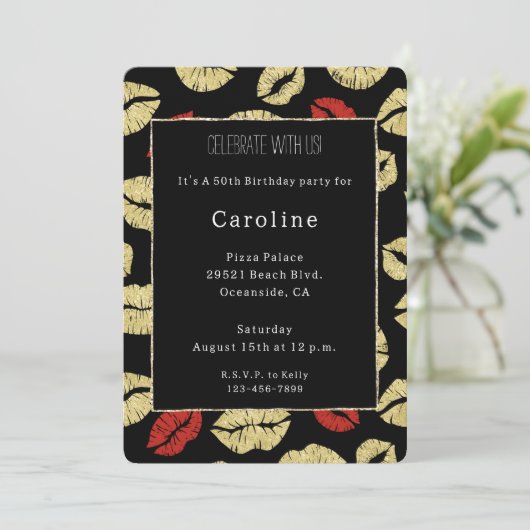 Red Black Gold Lips 50. Geburtstag Einladung (Stehend Vorderseite)