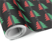 Red Black Green Christmas Tree Muster Kwanzaa Geschenkpapier (Rolleneckpunkt)