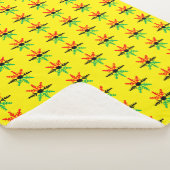 Red Black Green Yellow Snowflakes Pattern Kwanzaa Sherpadecke (3/4)