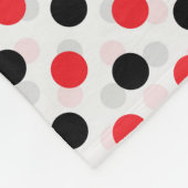 Red Black Polka Dots Textile Muster Design Fleecedecke (Ecke)