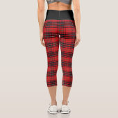 Red Black Scottish Tartan Chic Stilvolles Muster Capri Leggings (Rückseite)