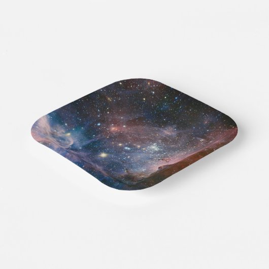 Red & Blue Carina Nebula Hubble Telescope Pappteller (Gewinkelt)