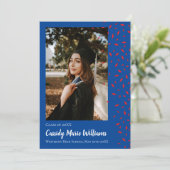 Red Blue Confetti Graduation Announcement Einladung (Stehend Vorderseite)