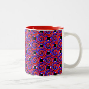 Red & Blue Counter Spiral von Kenneth Yoncich Zweifarbige Tasse