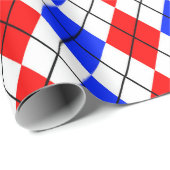 Red Blue White Raute Diamond Muster Design Geschenkpapier (Rolleneckpunkt)