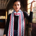 Red Blue White Stars Patriotic 4. Juli Schal<br><div class="desc">Red Blue White Stars Patriotic 4. Juli Scarf. Feiern Sie den 4. Juli im Stil dieses patriotischen Schals.</div>