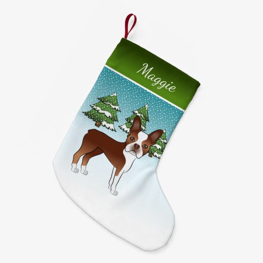 Red Boston Terrier in einem Winterwald & Name Kleiner Weihnachtsstrumpf (Vorderansicht (hängend))