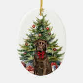 Red Bow Chocolate Labrador Retriever Christmas Keramik Ornament (Vorne)