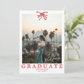 Red Bow Coquette Foto Abschluss Ankündigung (Stehend Vorderseite)