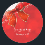 Red Bow & Glitzern Holiday Christmas Gefallen Runder Aufkleber<br><div class="desc">Red Bow & Glitzern Holiday Weihnachten Gefallen Stickers. Entsprechende Einladungen sind verfügbar.</div>