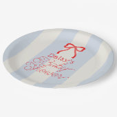 Red Bow & Pale Blue Stripes Baby Shower Pappteller (Schrägansicht)