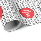 Red Boy Soccer Birthday Party Geschenkpapier (Rolleneckpunkt)