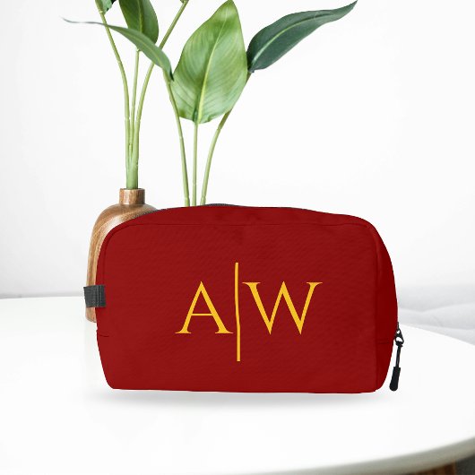 Red Bridesmaid Bag, Custom Initial Cosmetic Pouch Waschbeutel