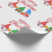 Red Brush Skript Weihnachten Wasserfarben Gnomes Geschenkpapier (Ecke)
