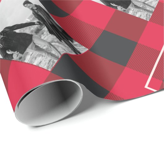 Red Buffalo Kariert | Monogramm und Fotos Weihnach Geschenkpapier (Rolleneckpunkt)