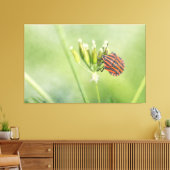 Red Bug - Eine weitere Flasche verletzt nicht Leinwanddruck (Insitu (Wohnzimmer))