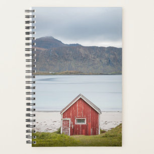 Red Cabin Ramberg Lofoten Planer