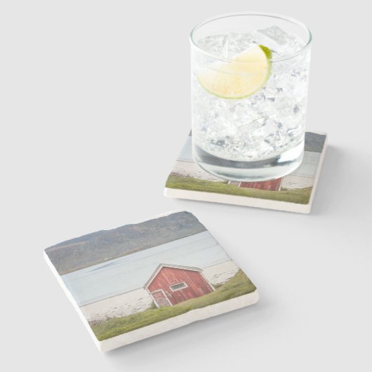 Red Cabin Ramberg Lofoten Steinuntersetzer (Seitenansicht)