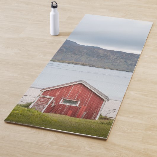 Red Cabin Ramberg Lofoten Yogamatte (Beispiel)