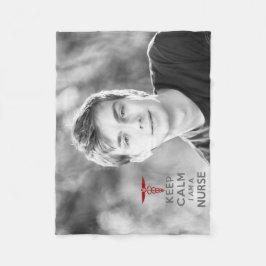 Red Caduceus Behielt Calm I bin eine Krankenschwes Fleecedecke