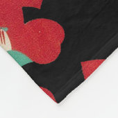 RED CAMELLIAS, WEISSE GRÜNE BLÄTTER BLACK Dark Flo Fleecedecke (Ecke)