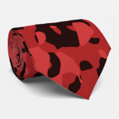 Red Camouflage in Black Accents Krawatte (Gerollt)