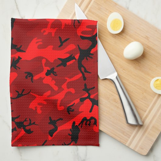 Red Camouflage Pattern Geschirrtuch (Viertel Falte)