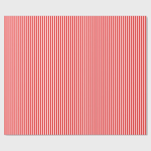 Red Candy Cane Stripes Geschenkpapier (Flach)