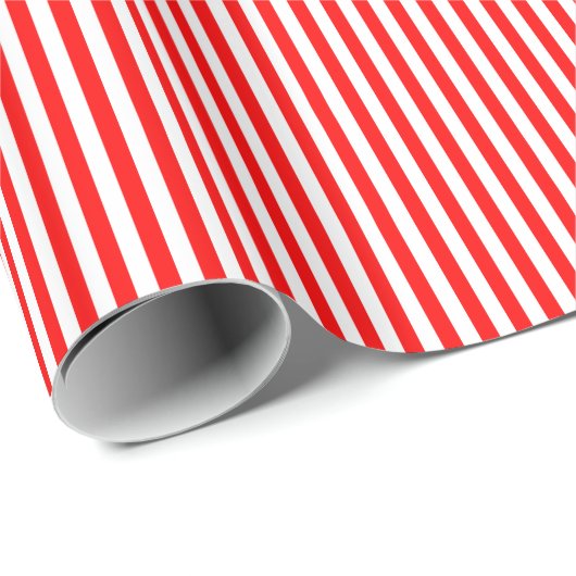 Red Candy Cane Stripes Geschenkpapier (Rolleneckpunkt)