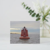 Red Channel Buoy Postkarte (Stehend Vorderseite)