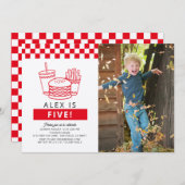 Red Checker Hamburger Photo 5th Birthday Einladung (Vorne/Hinten)