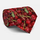Red Cherries Krawatte (Gerollt)