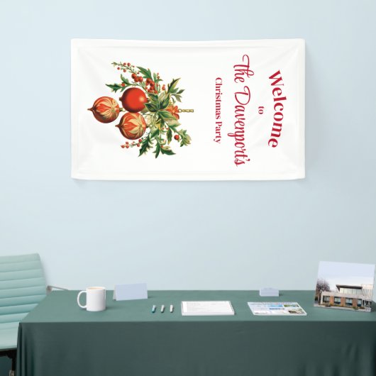 Red Christmas Baubles mit Holly Festivals Banner (Messeveranstaltung)